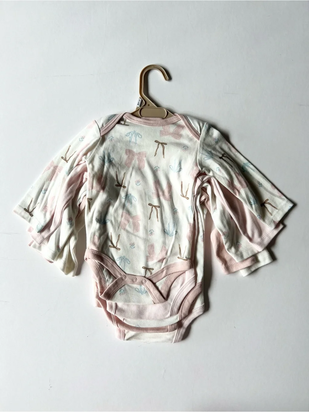 6 Baby Girl Pink Matching Sets size 3-6 months Assorted clothes and accessories